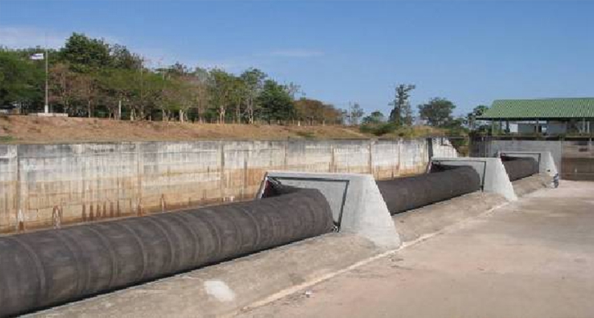 The rubber Dam with L=60m, H=2.3m in Thailand has been rebuilt by BIC since it was damaged, before then it was built originally by an oversea company.